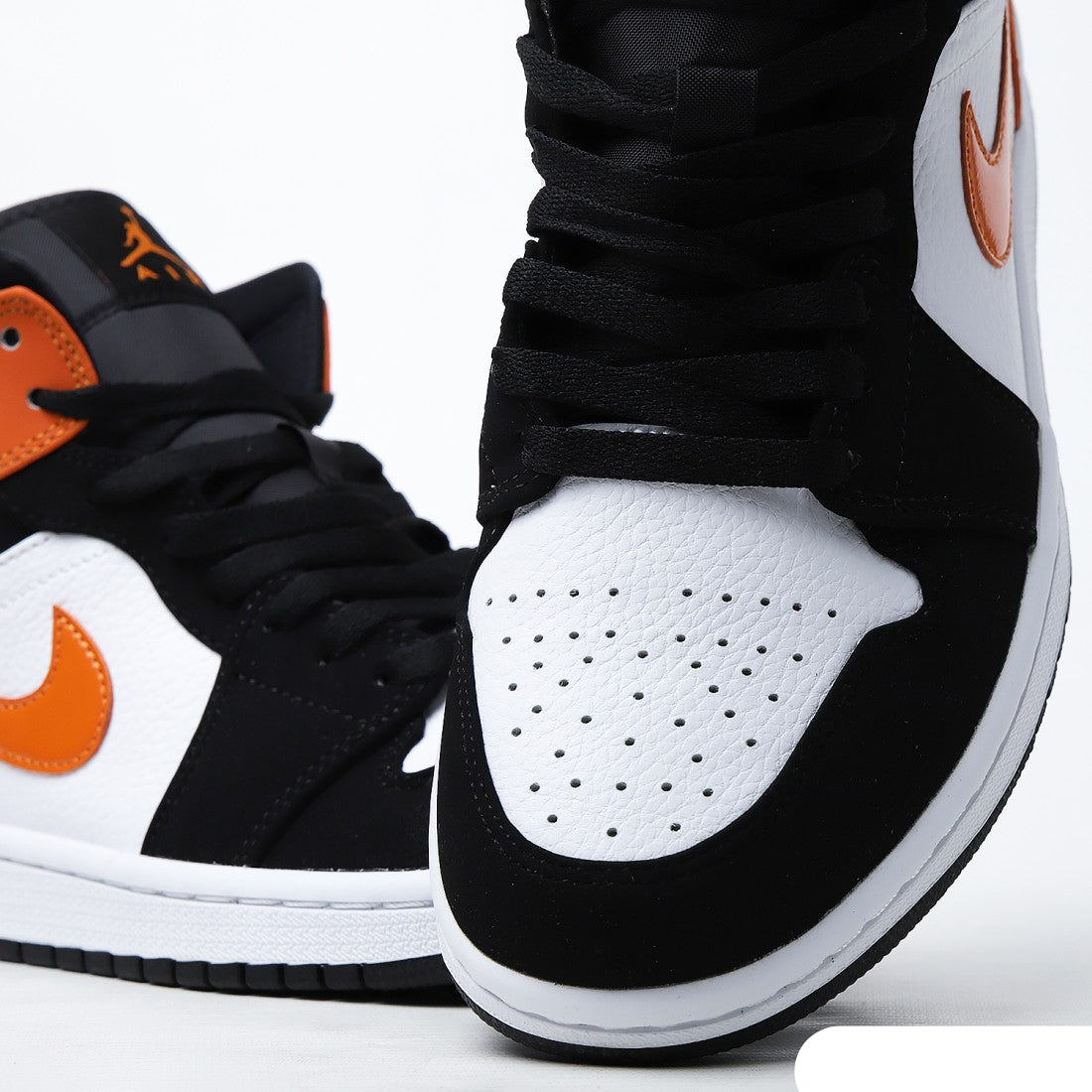 AIR JORDAN 1 - BB BACK
